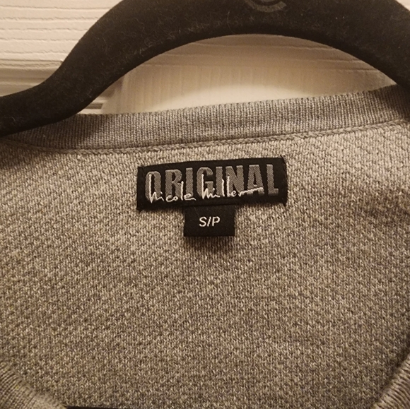 Nicole Miller Original zipper cardigan...new without tags - Picture 3 of 3